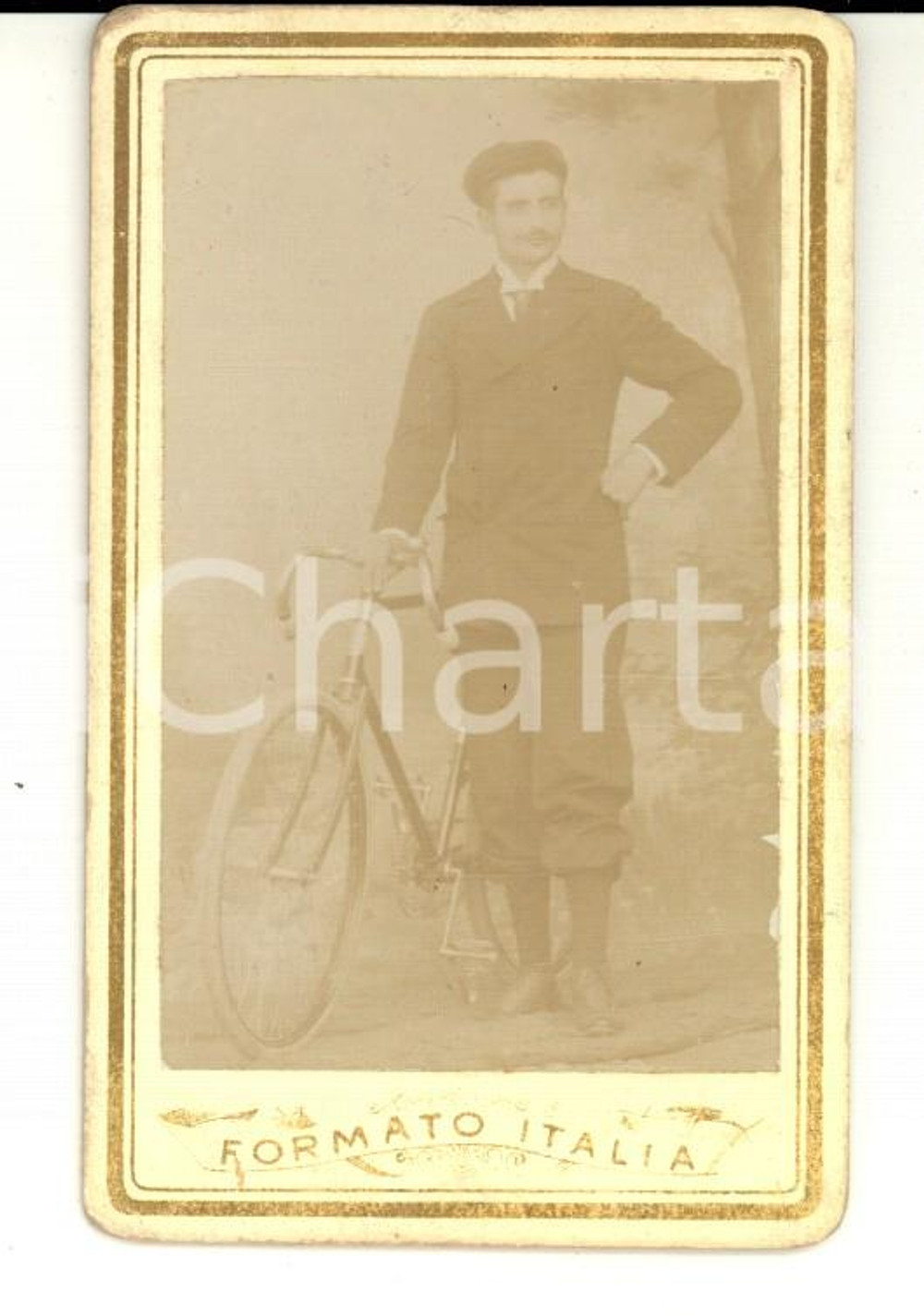 Fotografia d'epoca originale 1890 ca Ritratto di giovane con la bicicletta *Fotografia VINTAGE 6x9 cm 1