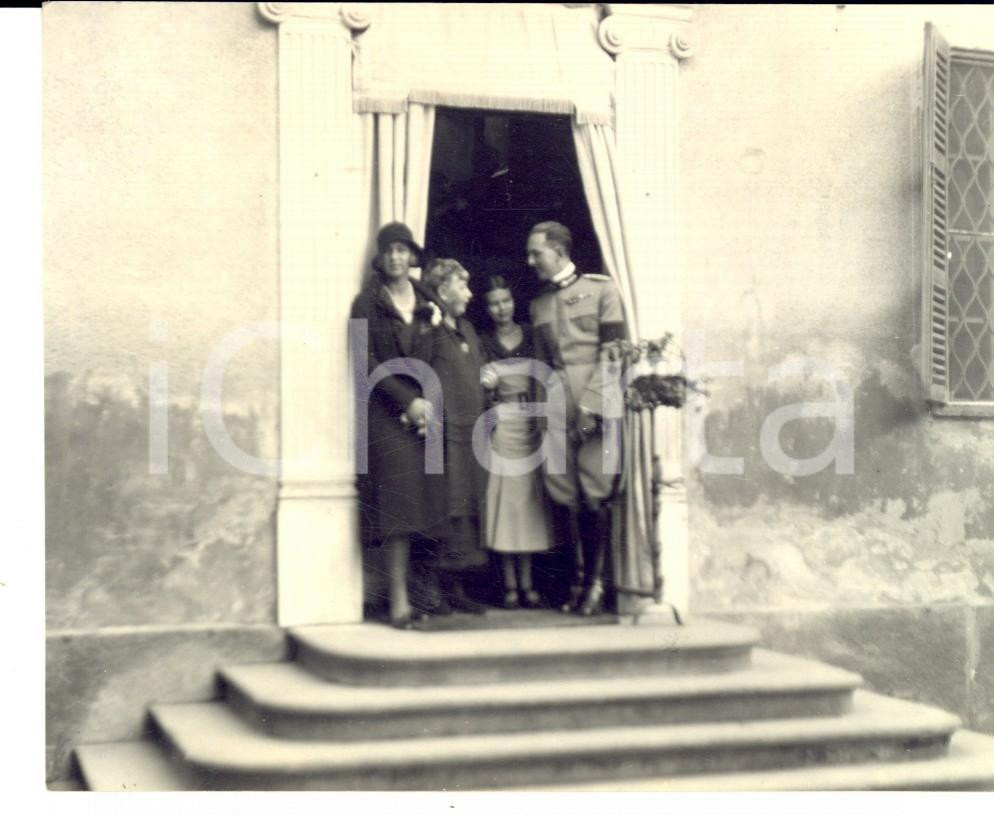 Fotografia d epoca originale 1930 FENILE TORINO Principe Umberto in visita al paese Fotografia 12 x 10 1