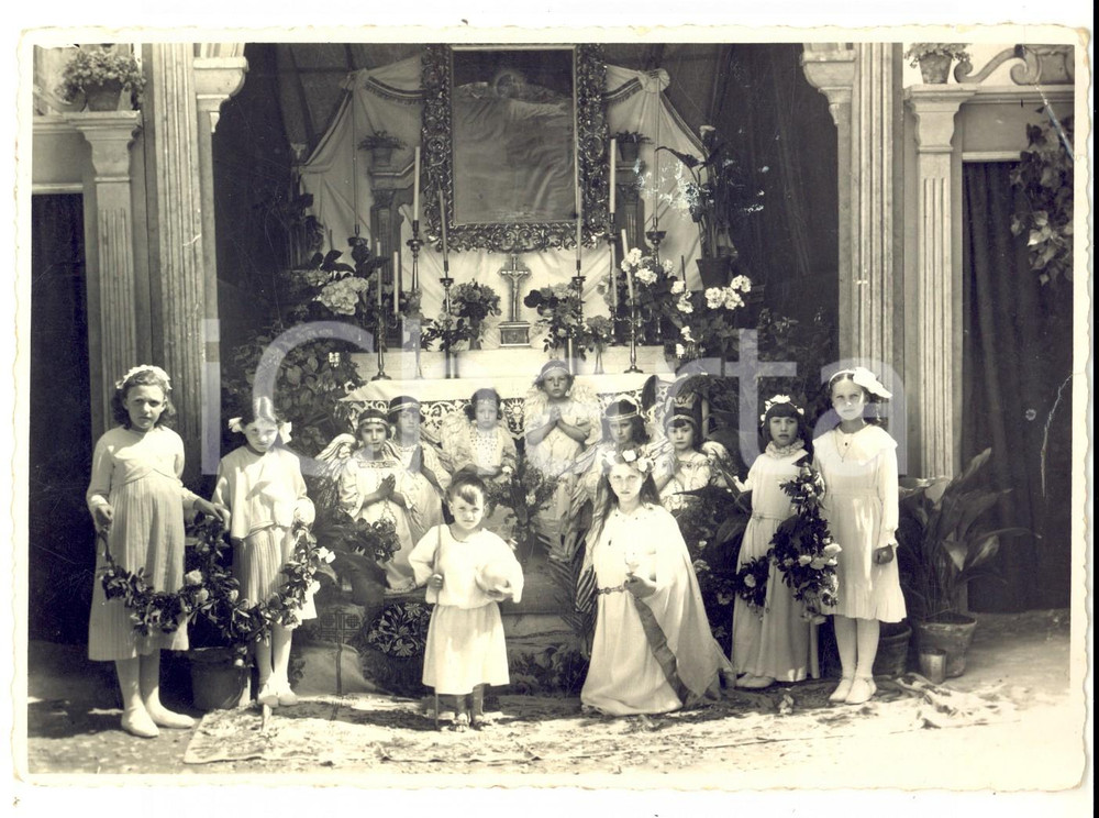 Fotografia d epoca originale 1937 LACES BZ Bambini in costume per la festa del CORPUS DOMINI Fotografia 1