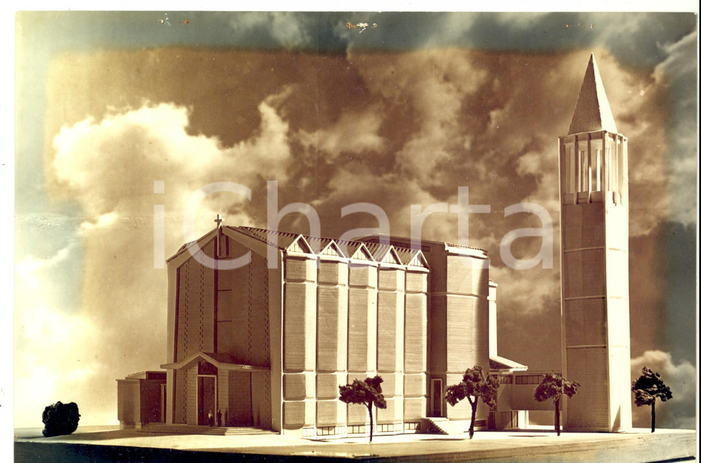 Fotografia d epoca originale 1950 ca PAVIA Chiesa parrocchiale SACRA FAMIGLIA Rendering edificio FOTO 1