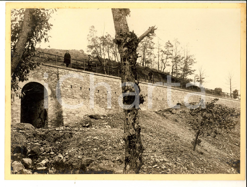 Fotografia d epoca originale 1925 STRADA DEL BRALLO Veduta con ponticello  Animata Foto artistica SCARANI 1
