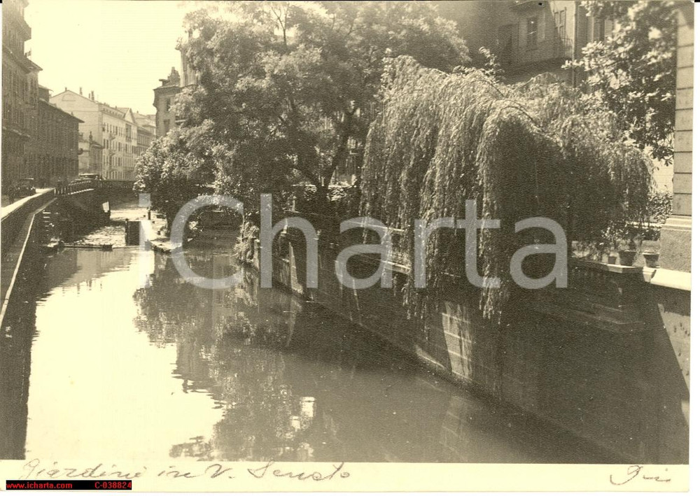 Fotografia d'epoca originale 1945 MILANO Naviglio in via Senato giardini Foto BIN 1