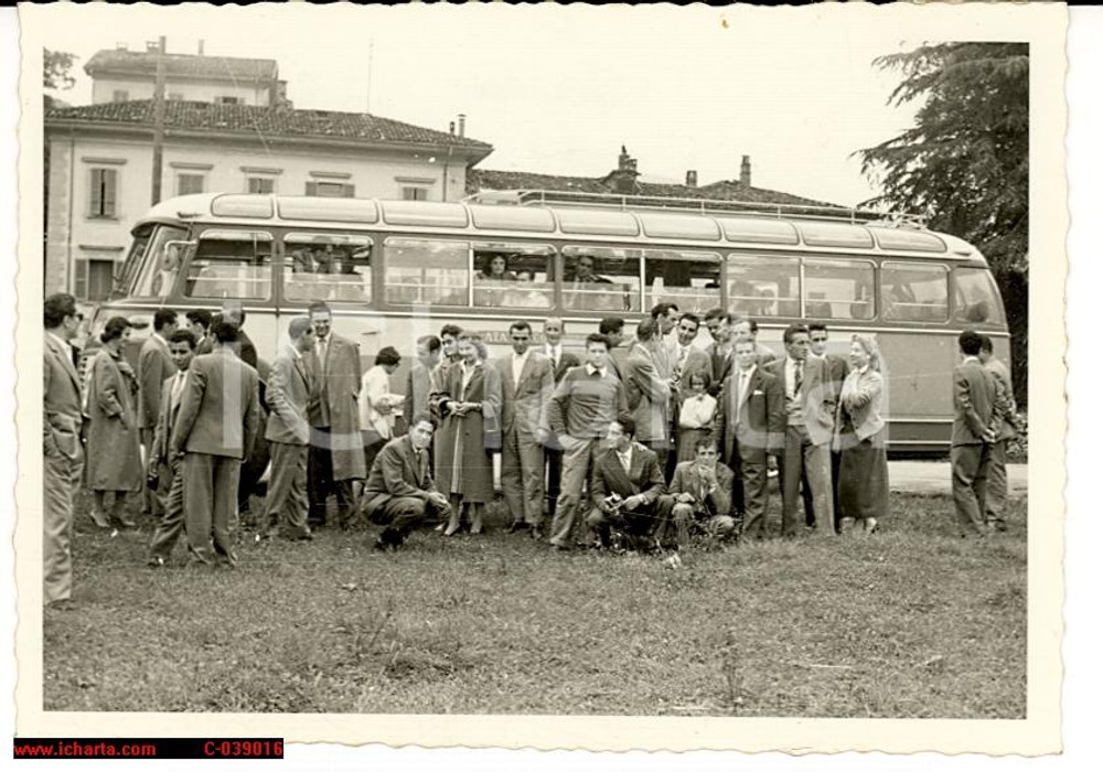 Fotografia d'epoca originale 1956 Lugano, gita in torpedone, pullman, corriera 1