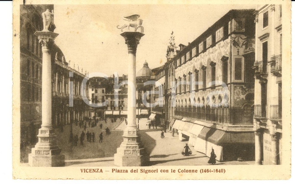 Cartolina originale da collezione 1916 VICENZA Piazza dei Signori con le colonne ANIMATA FP VG 1