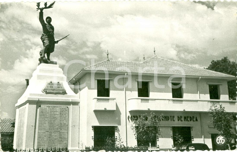 Cartolina originale da collezione 1955 ca BERROUAGHIA (ALGERIA) Monumento caduti COMPTOIR D'ESCOMPTE Cartolina FP 1