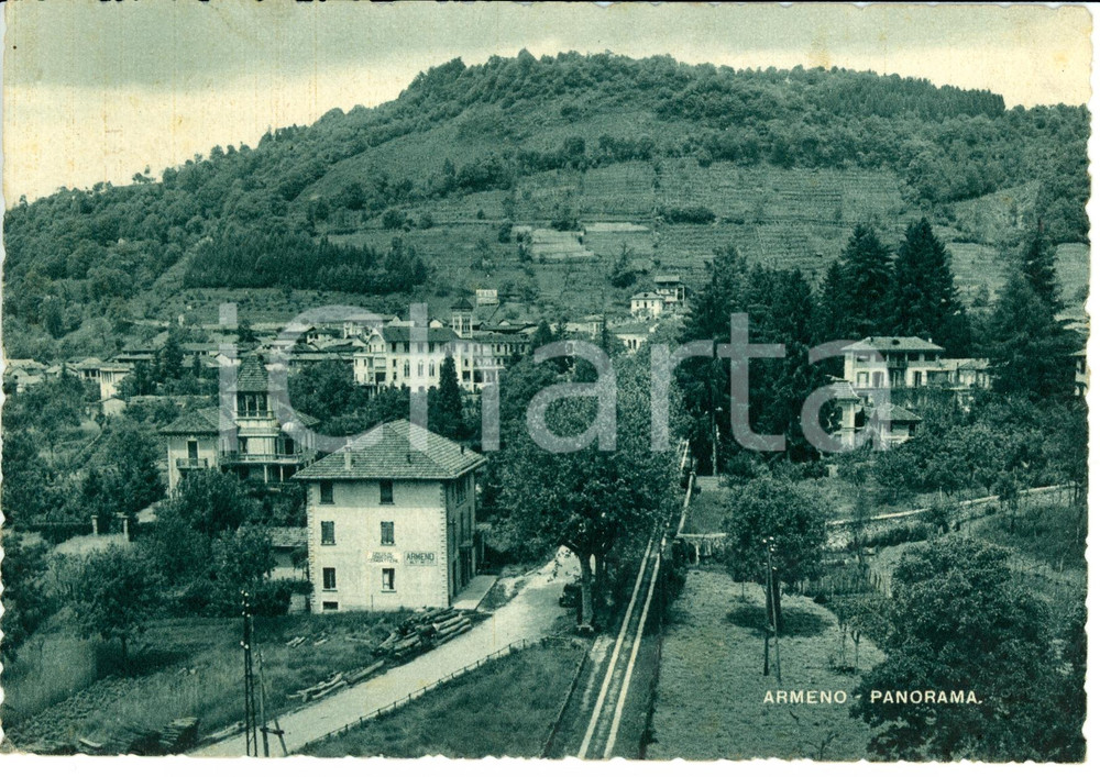 Cartolina originale da collezione 1940 ARMENO (NO) Panorama con ferrovia Credere-obbedire-combattere FG VG 1