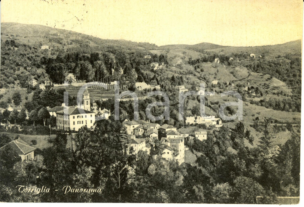 Cartolina originale da collezione 1958 TORRIGLIA (GE) Veduta panoramica con chiesa SANT'ONORATO DI ARLES *FG VG 1