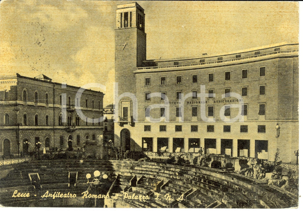 Cartolina originale da collezione 1957 LECCE Istituto Nazionale Assicurazioni Anfiteatro Romano Cartolina FG VG 1