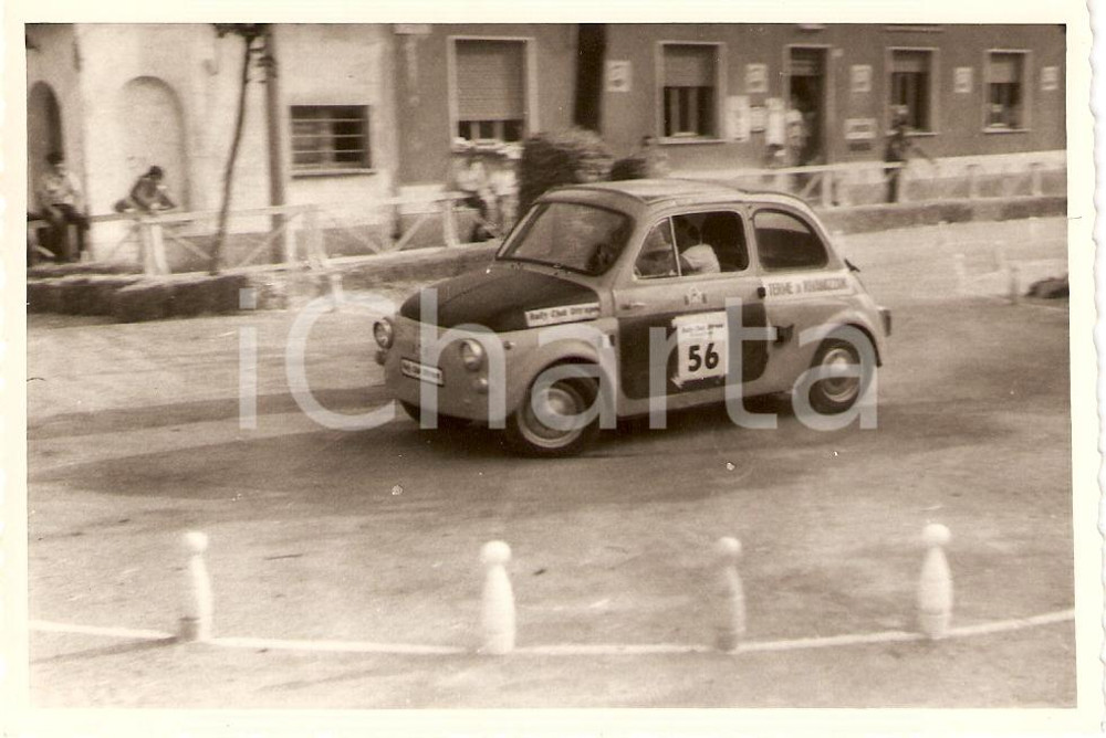 Fotografia d'epoca originale 1971 RIVANAZZANO TERME (PV) Trofeo TOTAL Rally Club OltrepÃ² FIAT 500 gimkana 1