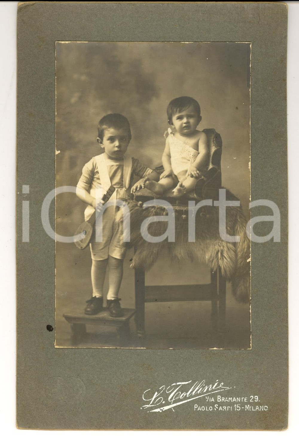 Fotografia d'epoca originale 1915 ca MILANO Ritratto di bambini con mandolino *Foto TOLLINI via Paolo SARPI 1