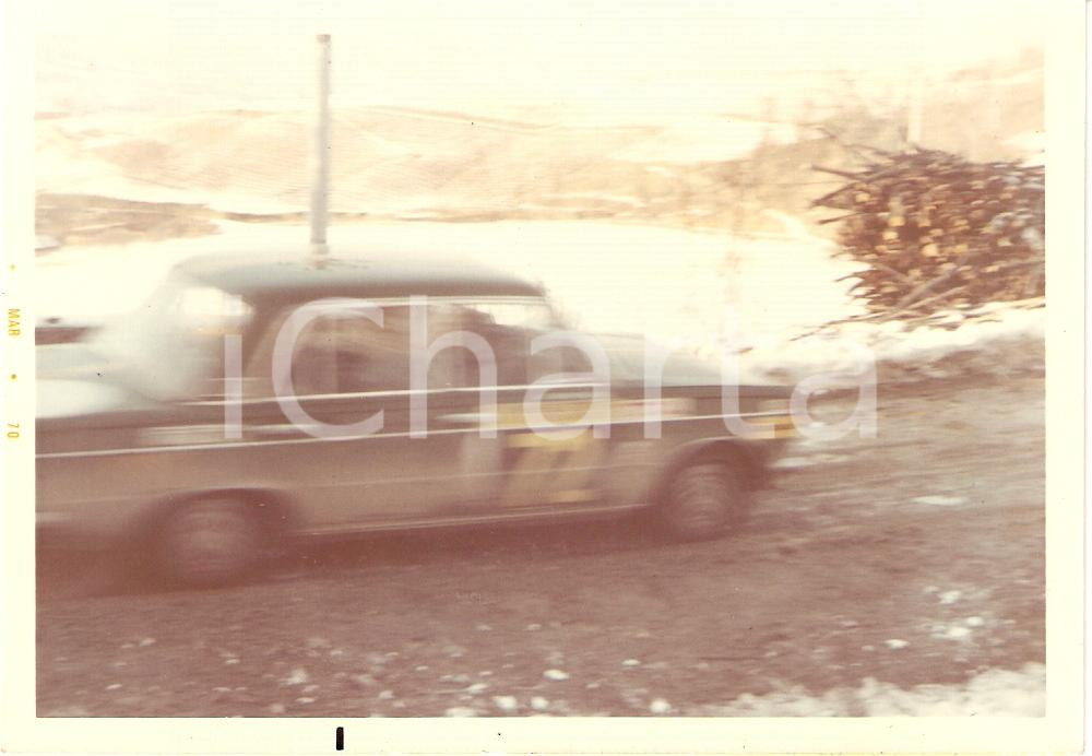 Fotografia d'epoca originale 1970 RALLY Primo SANREMO SESTRIERE Giulio BISULLI Arturo ZANUCCOLI Fiat 125 S 1