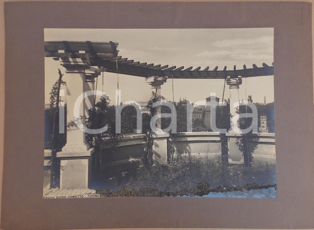 Fotografia d epoca originale 1940 ca TORINO Castello del VALENTINO dalla riva destra Foto ed. Guido COMETTO 1