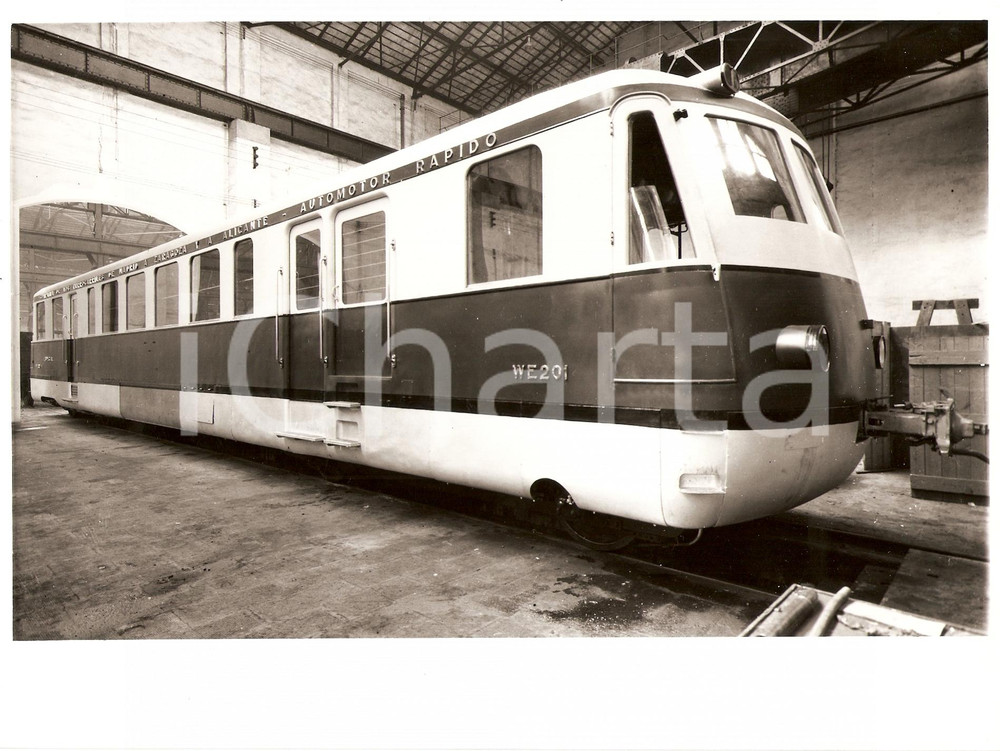 Fotografia d epoca originale 1970 ca ESPANA Compania ferrocarriles MADRID ZARAGOZA ALICANTE Automotor rapido 1