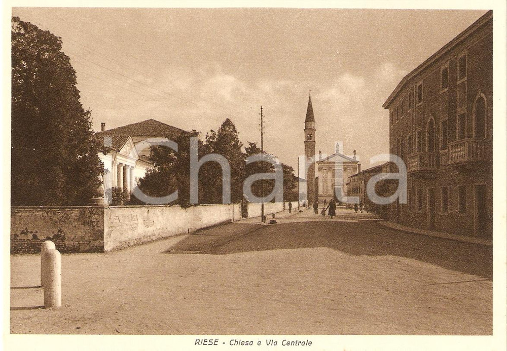Cartolina originale da collezione 1935 RIESE PIO X (TV) Chiesa Parrocchiale SAN MATTEO Animata *Cartolina FG NV 1