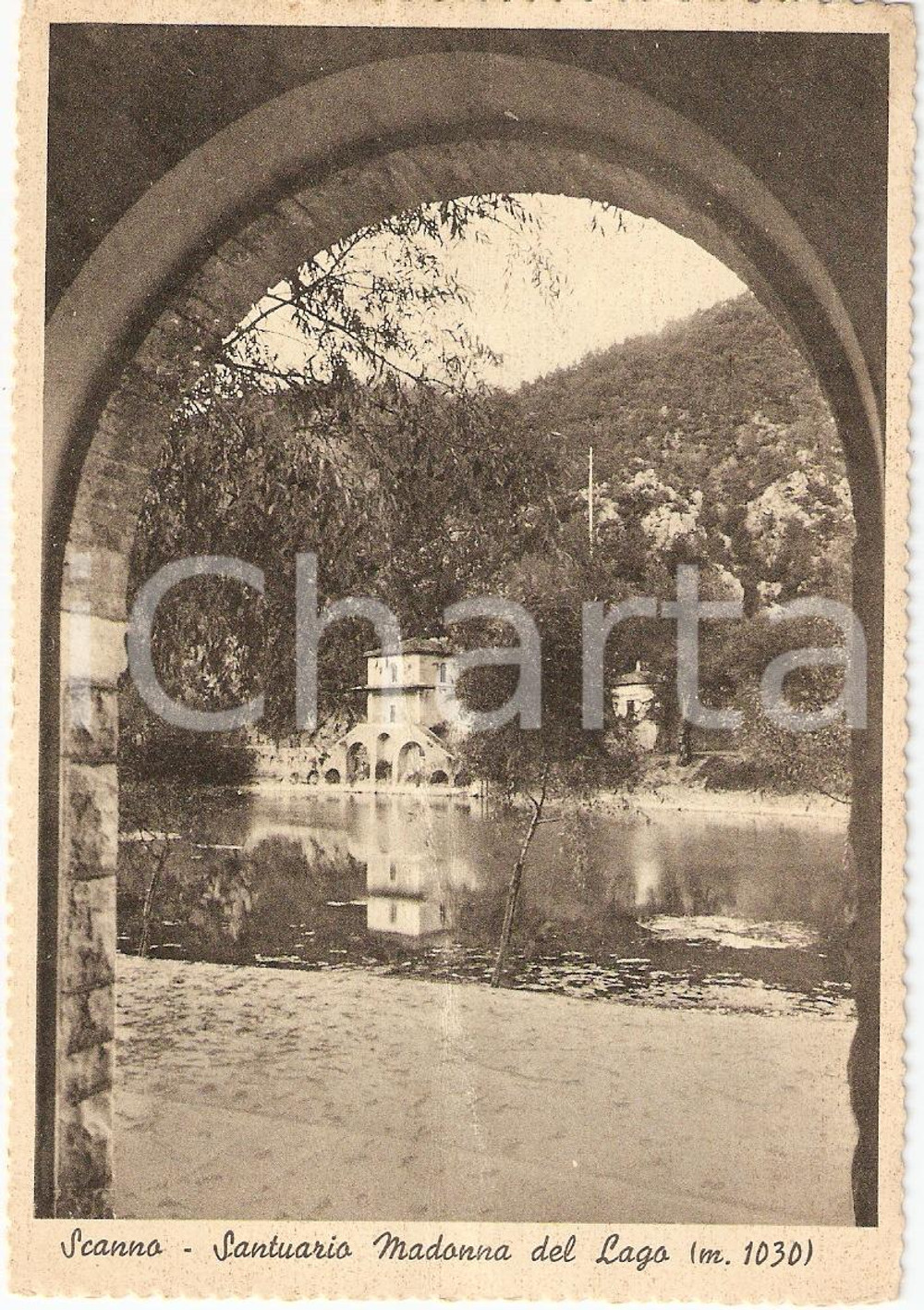 Cartolina originale da collezione 1956 SCANNO (AQ) Santuario MADONNA DEL LAGO Scorcio *Cartolina DANNEGGIATA FG VG 1
