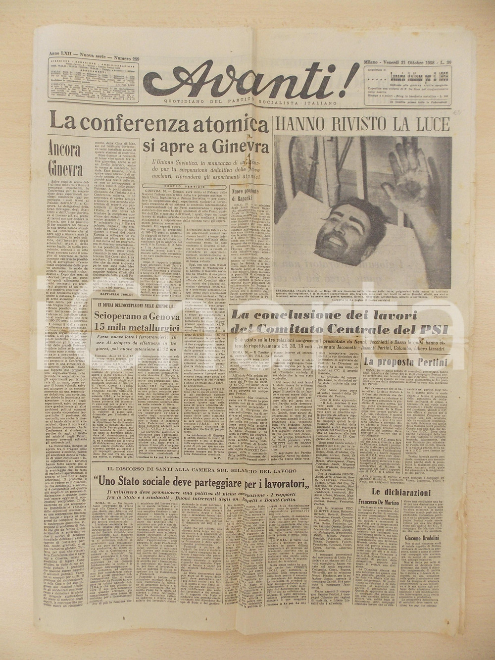 Giornale, rivista storica 1958 AVANTI! Apertura conferenza atomica a Ginevra Quotidiano anno LXII n° 259 1