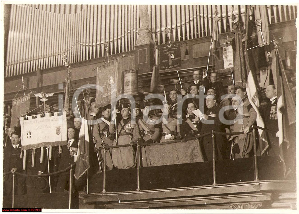 Fotografia d epoca originale 1935 ca ROMA AUGUSTEO Ulderico DE CESARIS Medaglia d oro ai Combattenti FOTO 1