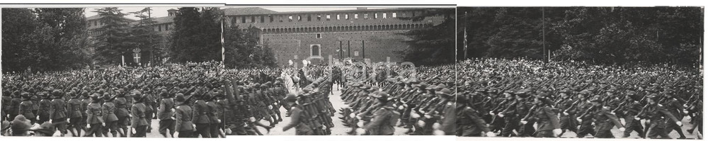 Fotografia d'epoca originale 1934 Milano, sfilata alpini, Ruggero Santini, COLLAGE 1