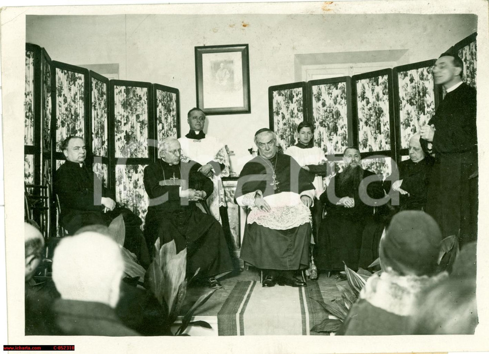 Fotografia d epoca originale 1928 ROMA Riunione Consiglio Opera Cardinal FERRARI Cardinal Basilio Pompilj 1