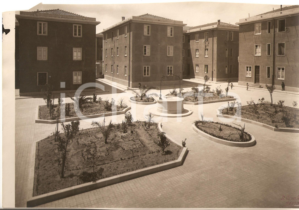Fotografia d epoca originale 1930 circa MESSINA Nuove abitazioni al Rione GIOSTRA  Fotografia 1