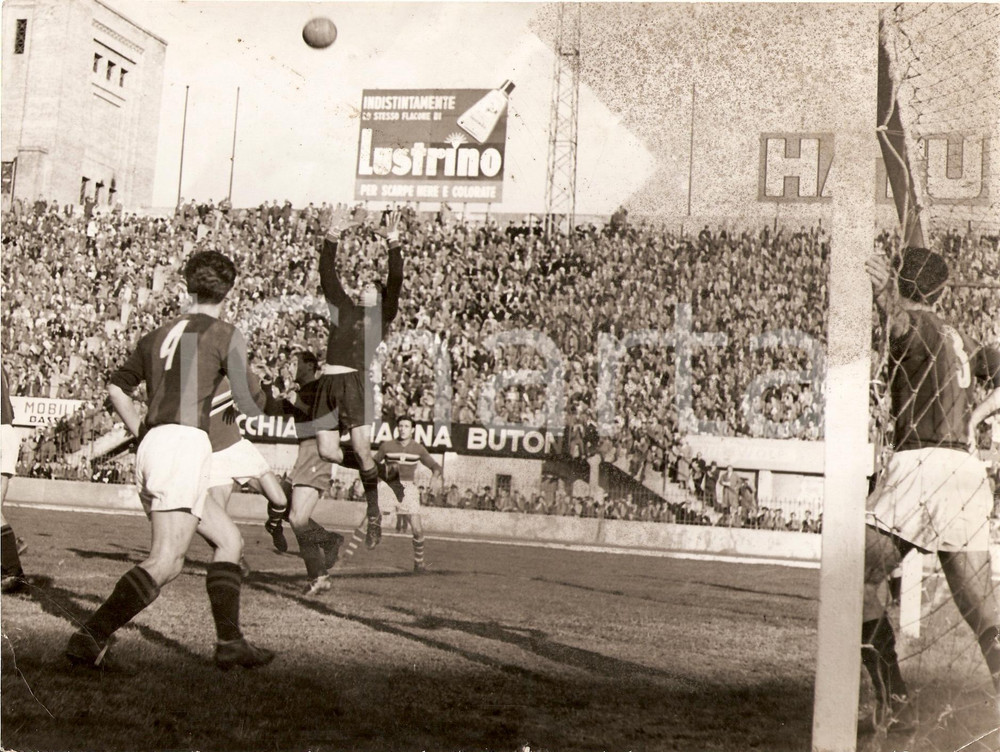 Fotografia d epoca originale 1954 BOLOGNA Calcio SAMPDORIABOLOGNA Traversone GIORCELLI 1