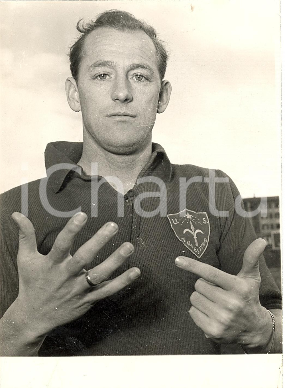 Fotografia d epoca originale 1940 ca CALCIO SERIE A TRIESTINA Ritratto di un giocatore Foto 13x18 cm 1