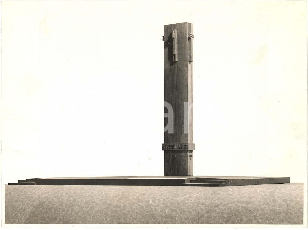 Fotografia d'epoca originale 1934 VENEZIA Bozzetto monumento ai caduti fascisti FOTO 1