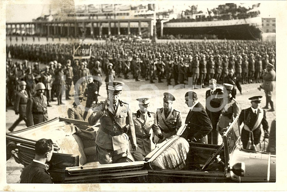 Fotografia d'epoca originale 1938 NAPOLI Vittorio Emanuele sbarco Legionari SPAGNA 1