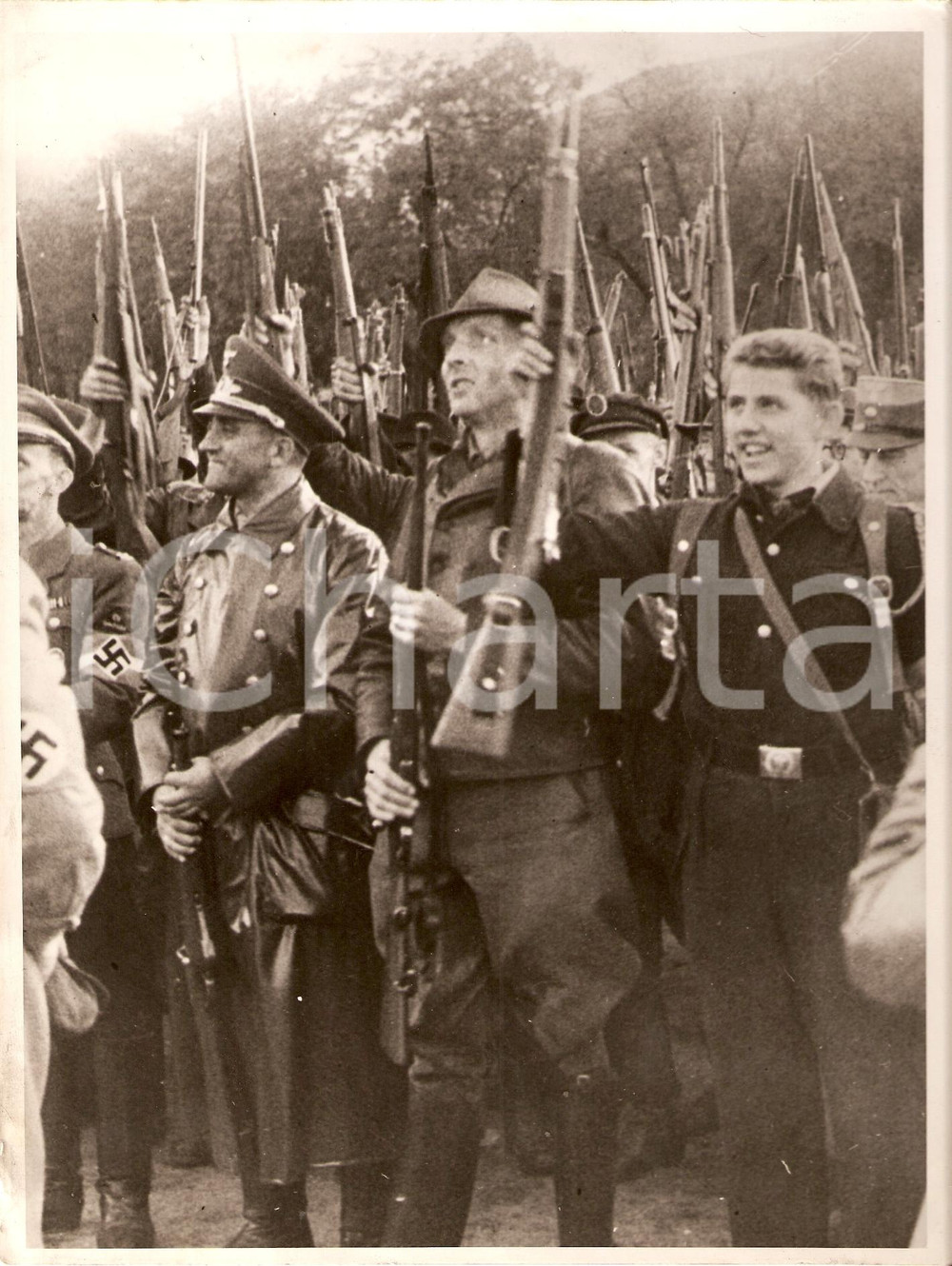 Fotografia d'epoca originale 1944 WW2 BASSA SLESIA La marcia della VOLKSSTURM Foto 1