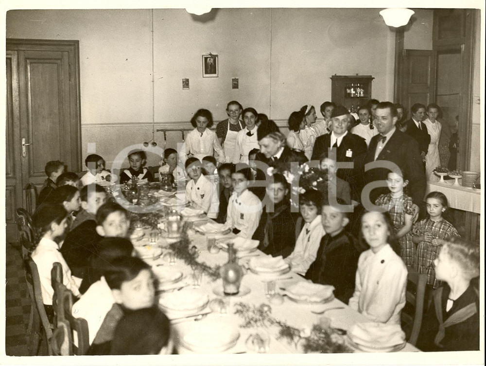 Fotografia d'epoca originale 1938 MILANO Chiusura corsi economia domestica pranzo Scuola JACOPO DAL VERME 1