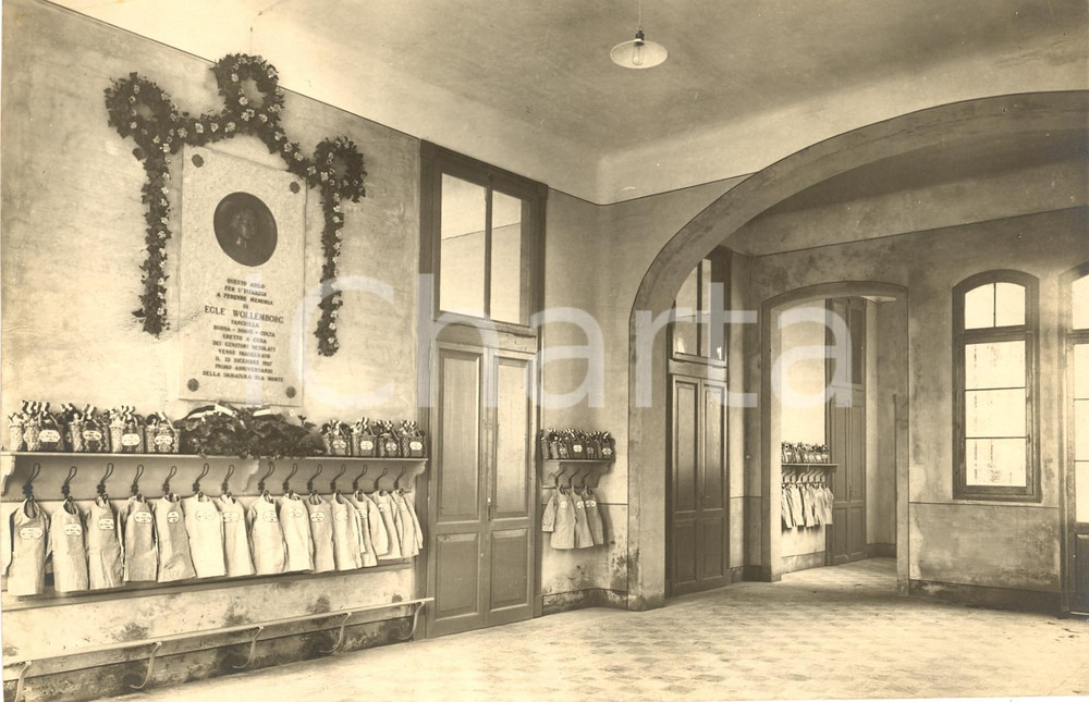 Fotografia d epoca originale 1927 PADOVA Atrio dell asilo infantile EGLE WOLLEMBORG   Fotografia 1