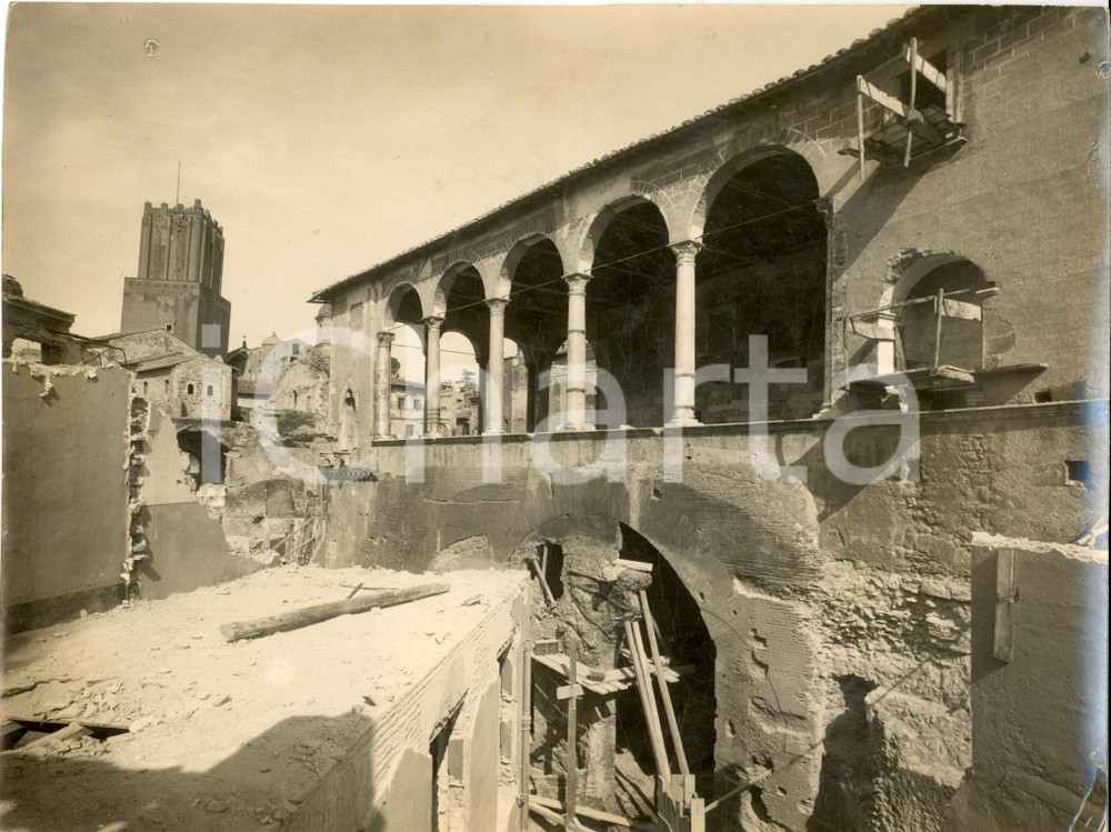 Fotografia d'epoca originale 1930 ca ROMA La Loggia dei CAVALIERI di RODI durante lavori restauro *Fotografia 1