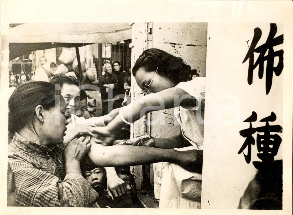 Fotografia d epoca originale 1938 CINA SinoJapanese War Vaccinazione dei profughi 1
