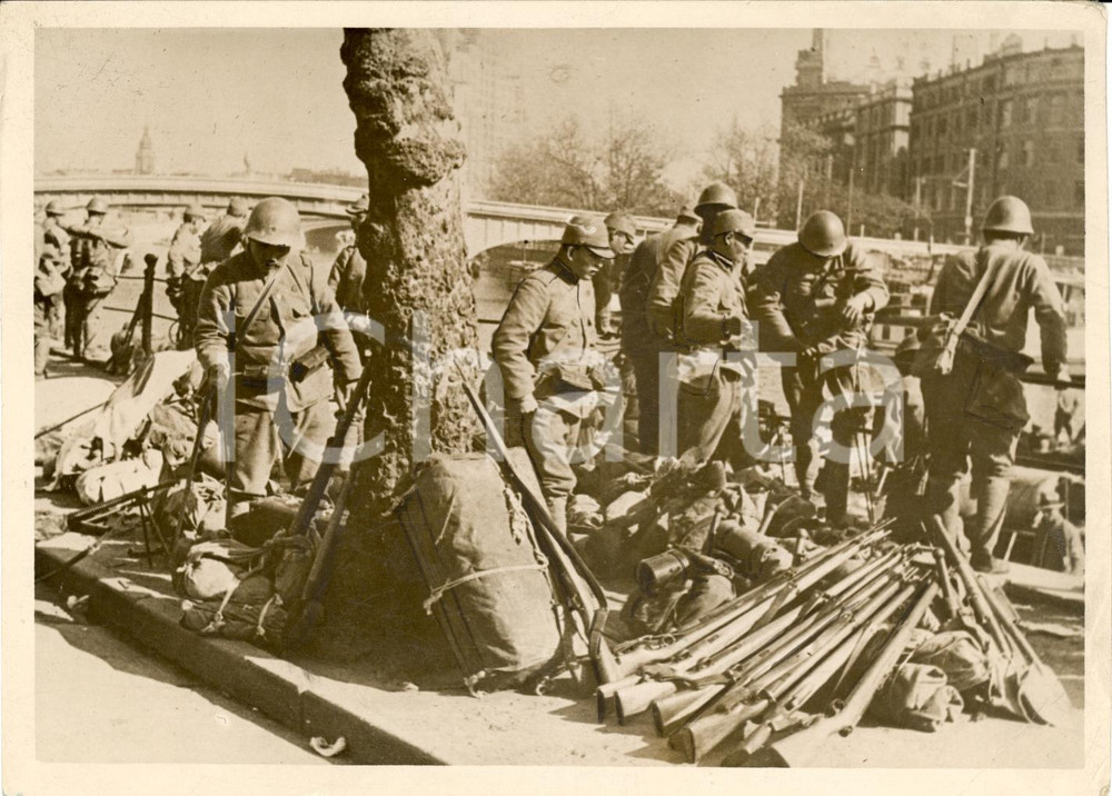 Fotografia d epoca originale 1938 SHANGAI SinoJapanese war Sbarco dei Giapponesi 1