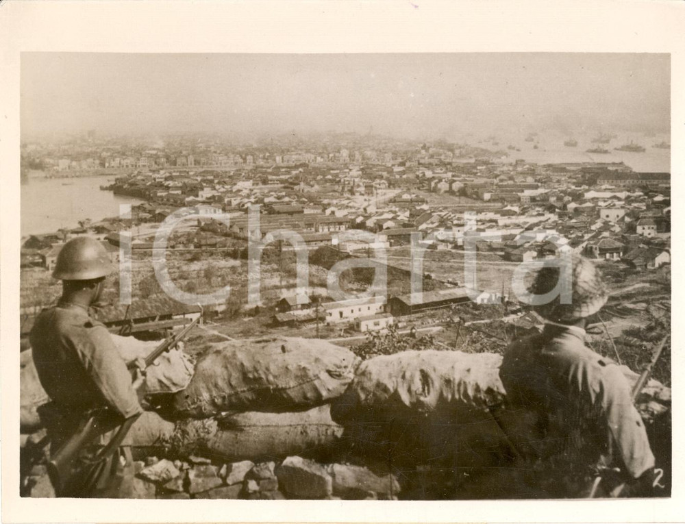 Fotografia d epoca originale 1938 CANTON CINA Sentinelle sorvegliano la cittÃ  dall alto Fotografia 1