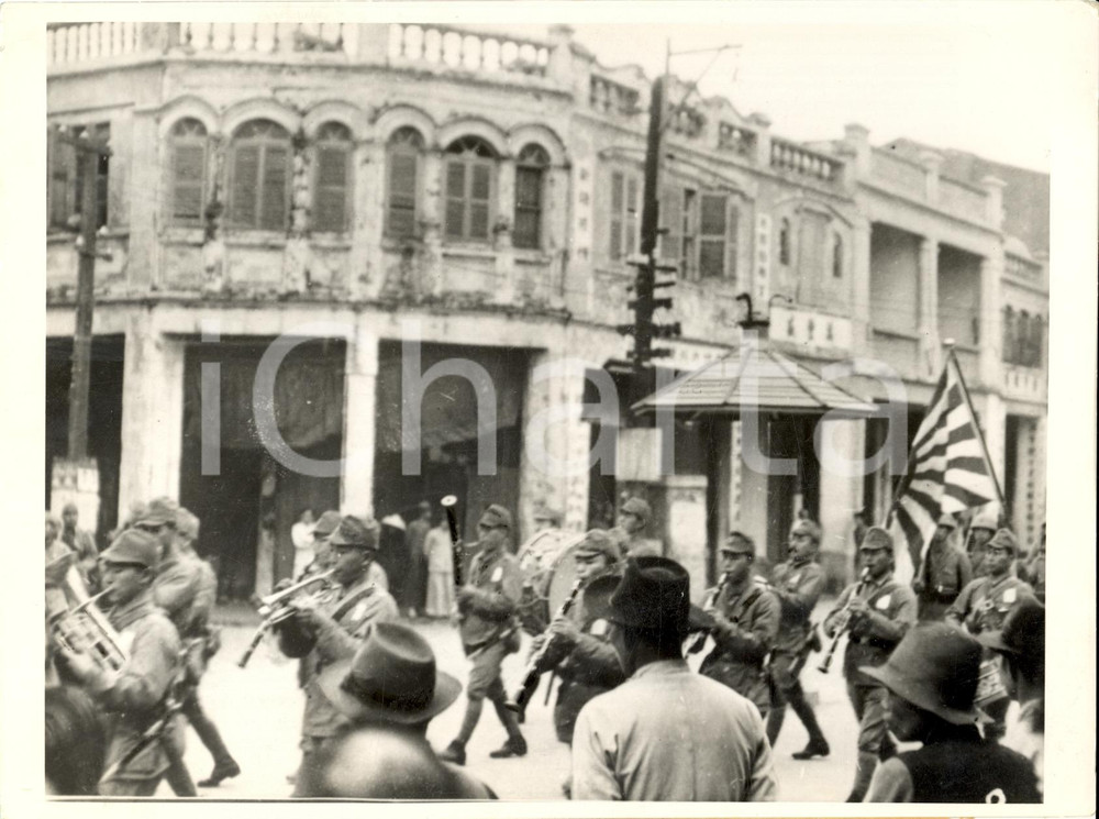 Fotografia d epoca originale 1939 CINA Guerra CINOGIAPPONESE Passaggio della banda musicale militare Foto 1