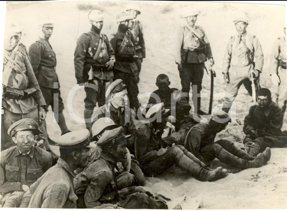 Fotografia d epoca originale 1939 CINA Guerra CINOGIAPPONESE Soldati sovietici prigionieri tra cinesi Foto 1
