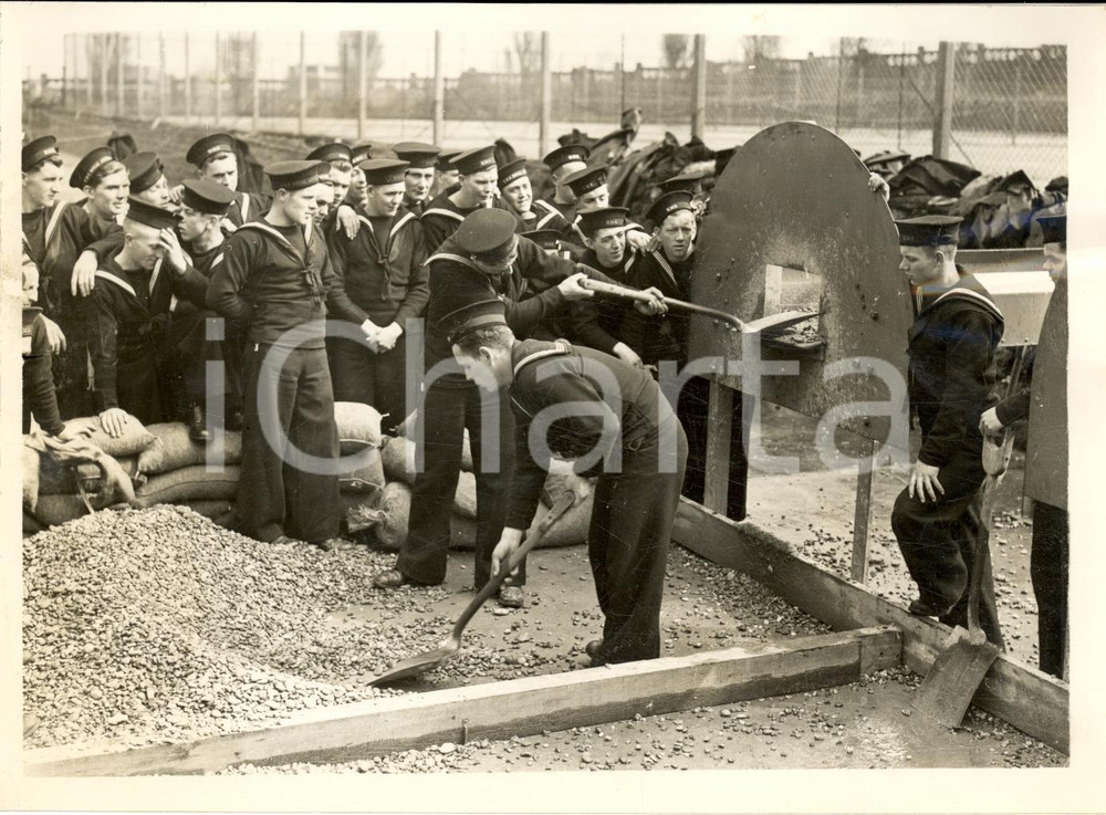 Fotografia d epoca originale 1940 LONDON WW2 Marinai allenati per servizio militare Fotografia 1