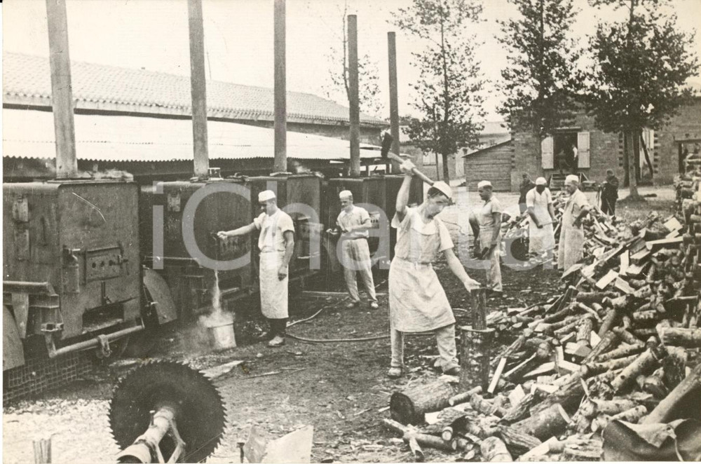 Fotografia d epoca originale 1940 WW2 Compagnia da campo di fornai in territorio nemico FOTO 1
