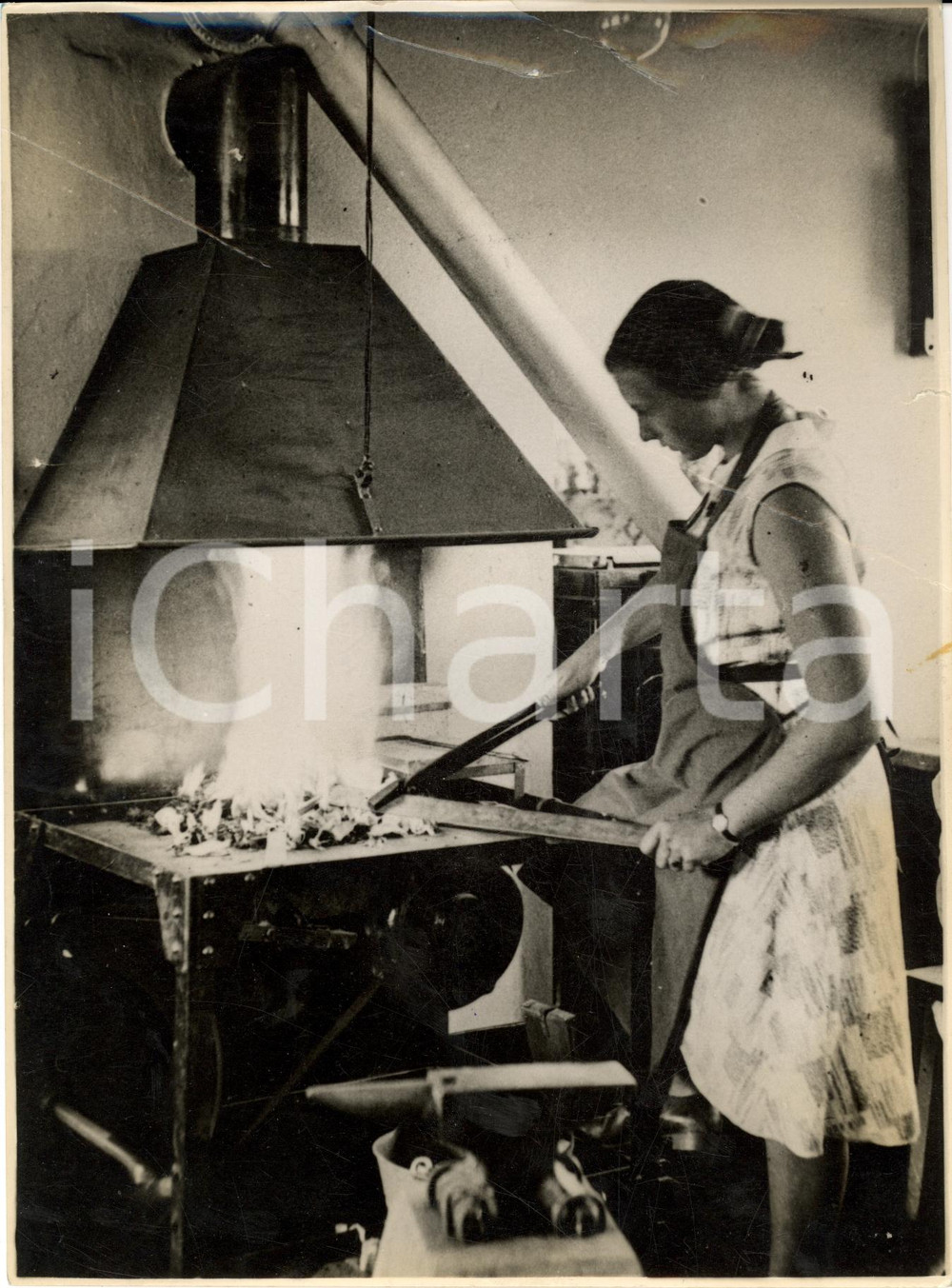 Fotografia d epoca originale 1940 RENDSBURG L istruzione alla Scuola Coloniale Femminile FOTO 1