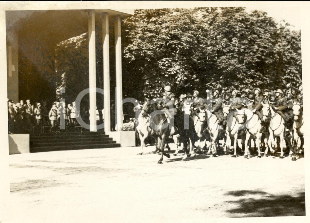 Fotografia d epoca originale 1939 TORINO Sfilata esercito davanti a VITTORIO EMANUELE III Fotografia 1