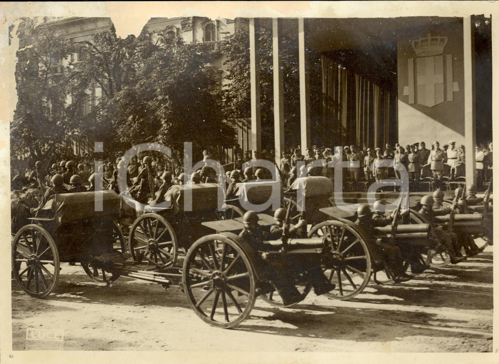 Fotografia d epoca originale 1939 TORINO Sfilata Esercito davanti a VITTORIO EMANUELE III Foto DANNEGGIATA 1