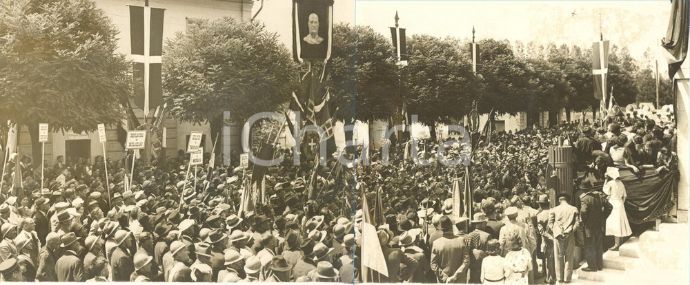 Fotografia d epoca originale 1936 PAULLO MI Folla entusiasta al discorso del Federale Foto 1