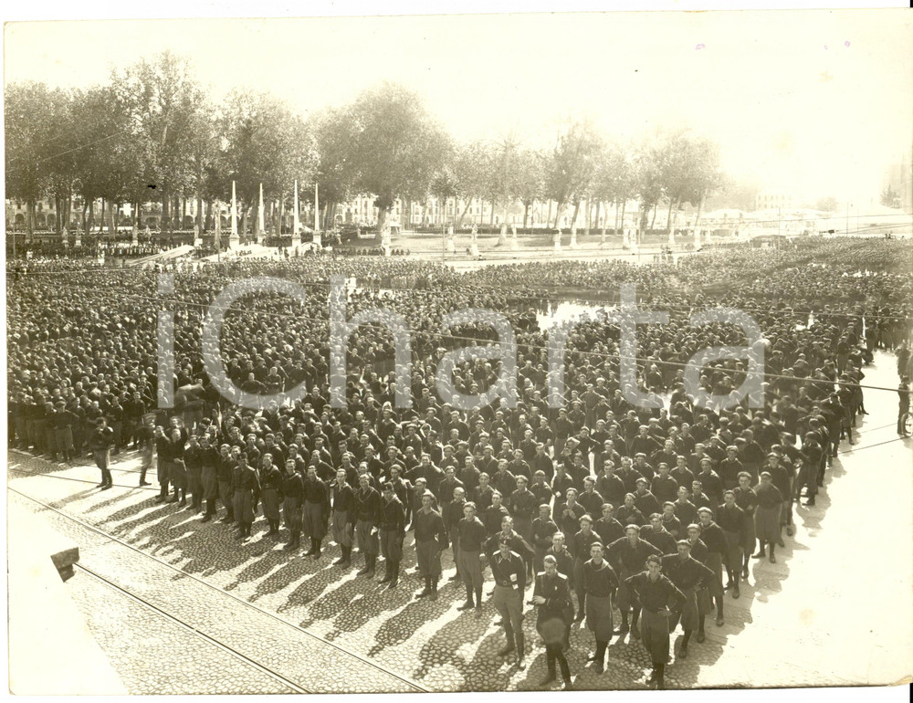 Fotografia d epoca originale 1935 PADOVA Raduno CAMICIE NERE in Piazza VITTORIO EMANUELE Fotografia 1