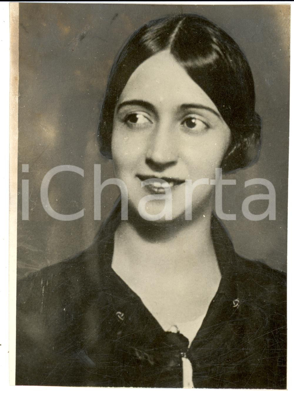 Fotografia d epoca originale 1931 TURCHIA Ritratto del giudice donna Meliha NUVI Fotografia 1