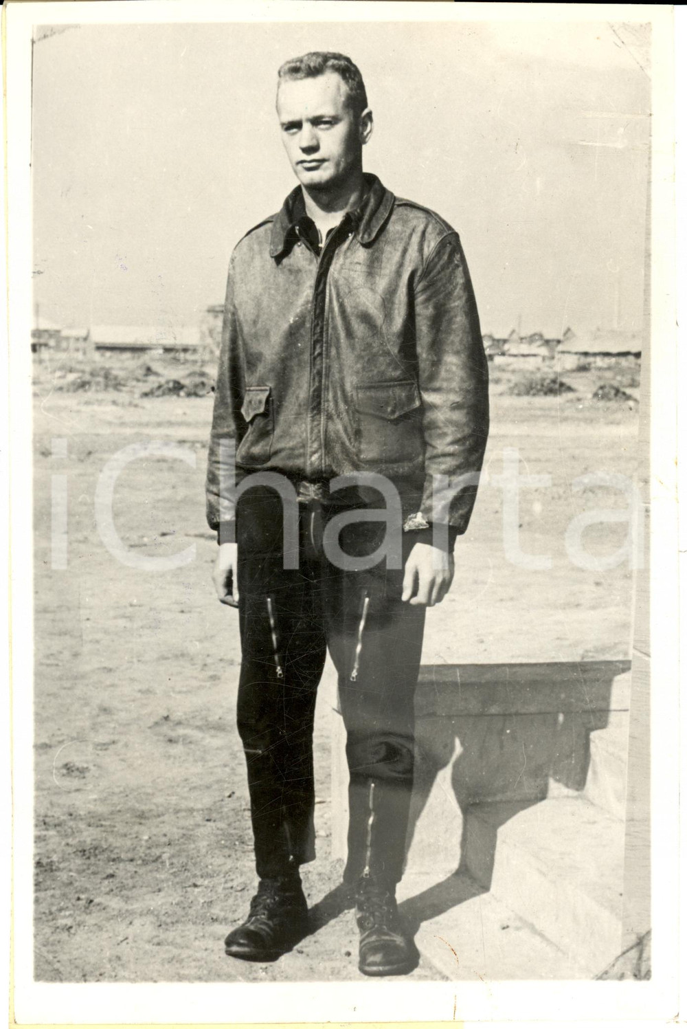 Fotografia d epoca originale 1940 ca WW2 US AIR FORCE Pilota Lyle CAMERON catturato in CINA Fotografia 1