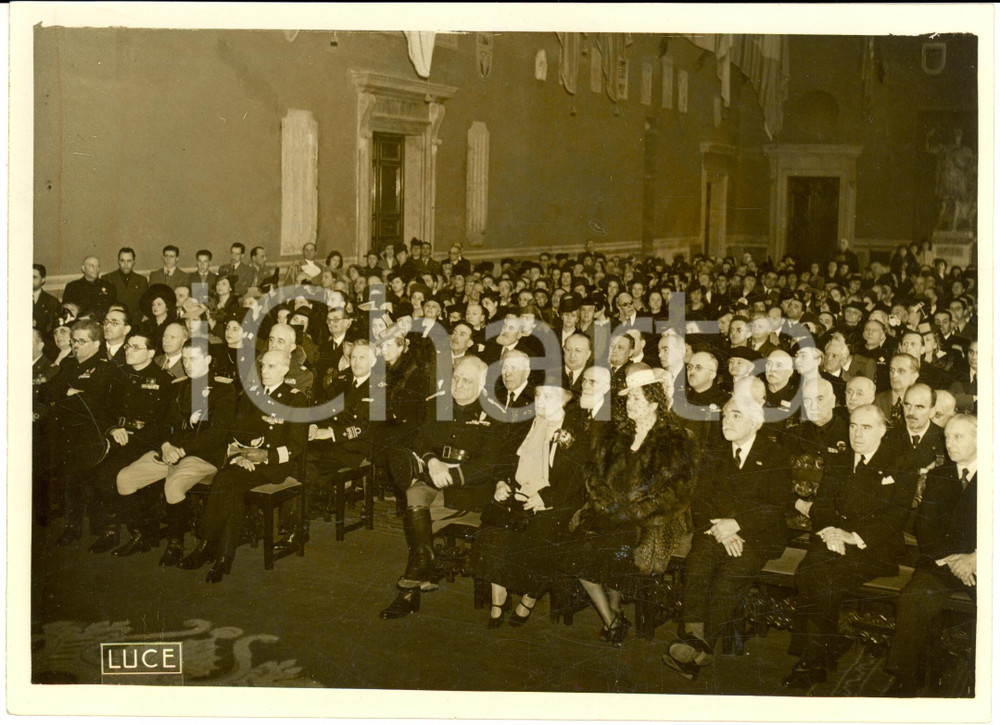 Fotografia d epoca originale 1941 ROMA 6Â° Centenario PETRARCA  Pubblico ascolta Francesco PASTONCHI Foto 1