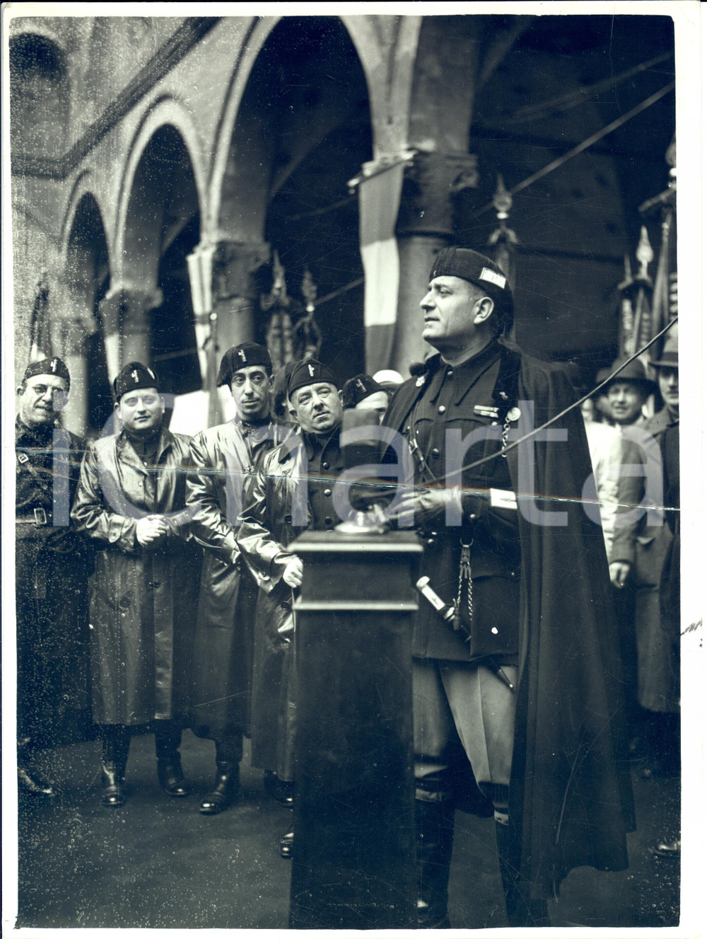 Fotografia d epoca originale 1938 MILANO Rino PARENTI parla a Cooperatori Lombardi ROCCHETTA Foto DANNEGGIATA 1