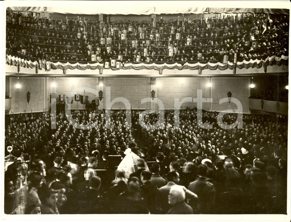Fotografia d epoca originale 1938 MILANO Rapporto OND milanese al teatro PUCCINI Fotografia 1