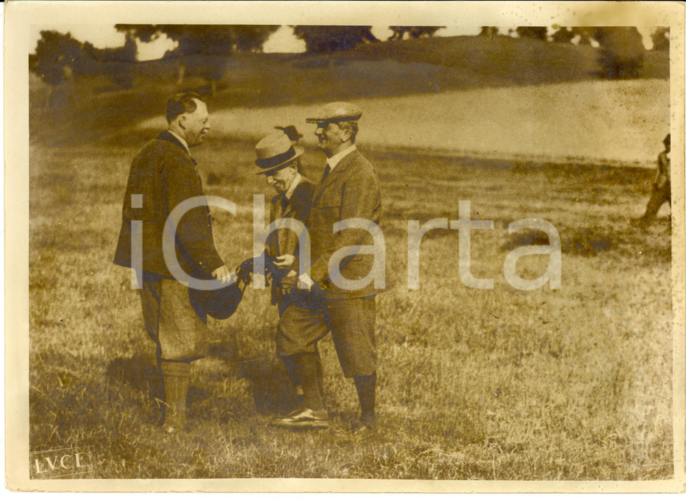 Fotografia d epoca originale 1937 BUDAPEST Vittorio Emanuele III Miklos HORTHY a caccia a GOEDOELLOE Foto 1